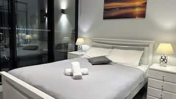 2 bedrooms
