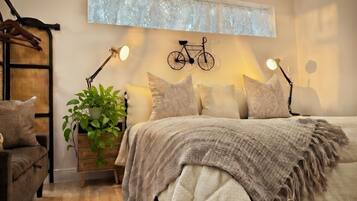 1 dormitorio, escritorio, tabla de planchar con plancha y wifi gratis