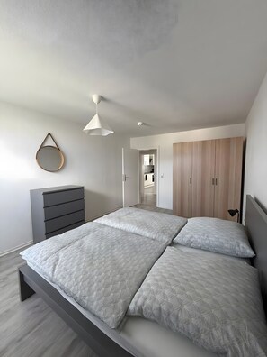 2 Schlafzimmer, WLAN