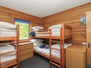 4 bedrooms, individually decorated, individually furnished