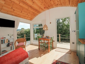 Interior - Swallows Nest (Bucknell)