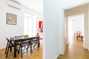 Apartment (2 Bedrooms) | Living area | TV