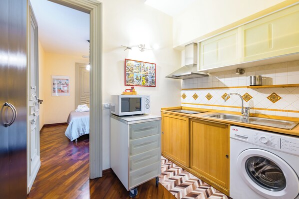 Appartement (1 Bedroom) | Cuisine privée | Plaque de cuisson, machine à expresso, bouilloire électrique