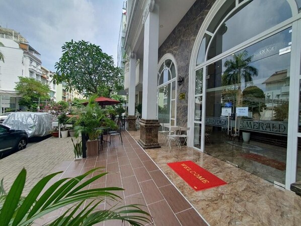 Exterior - Dancentre Luxury Apartment Near SECC (Ho-Chi-Minh)