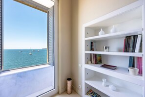 Apartment (1 Bedroom)