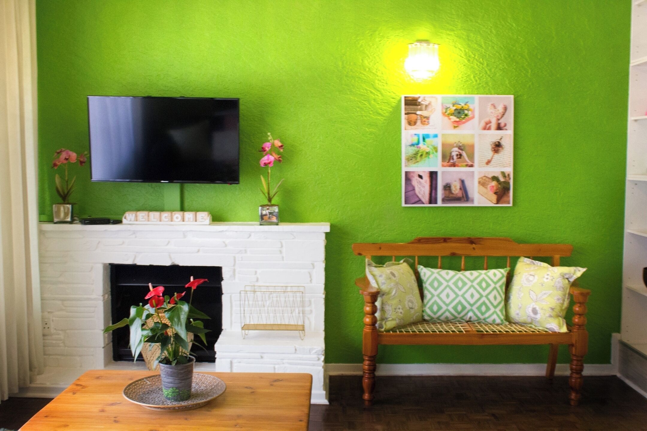 Cottage Deluks, 1 Tempat Tidur Queen, Hewan Peliharaan Diizinkan, pemandangan kebun | Area keluarga | Smart TV 32-inci dengan saluran TV digital dan Netflix