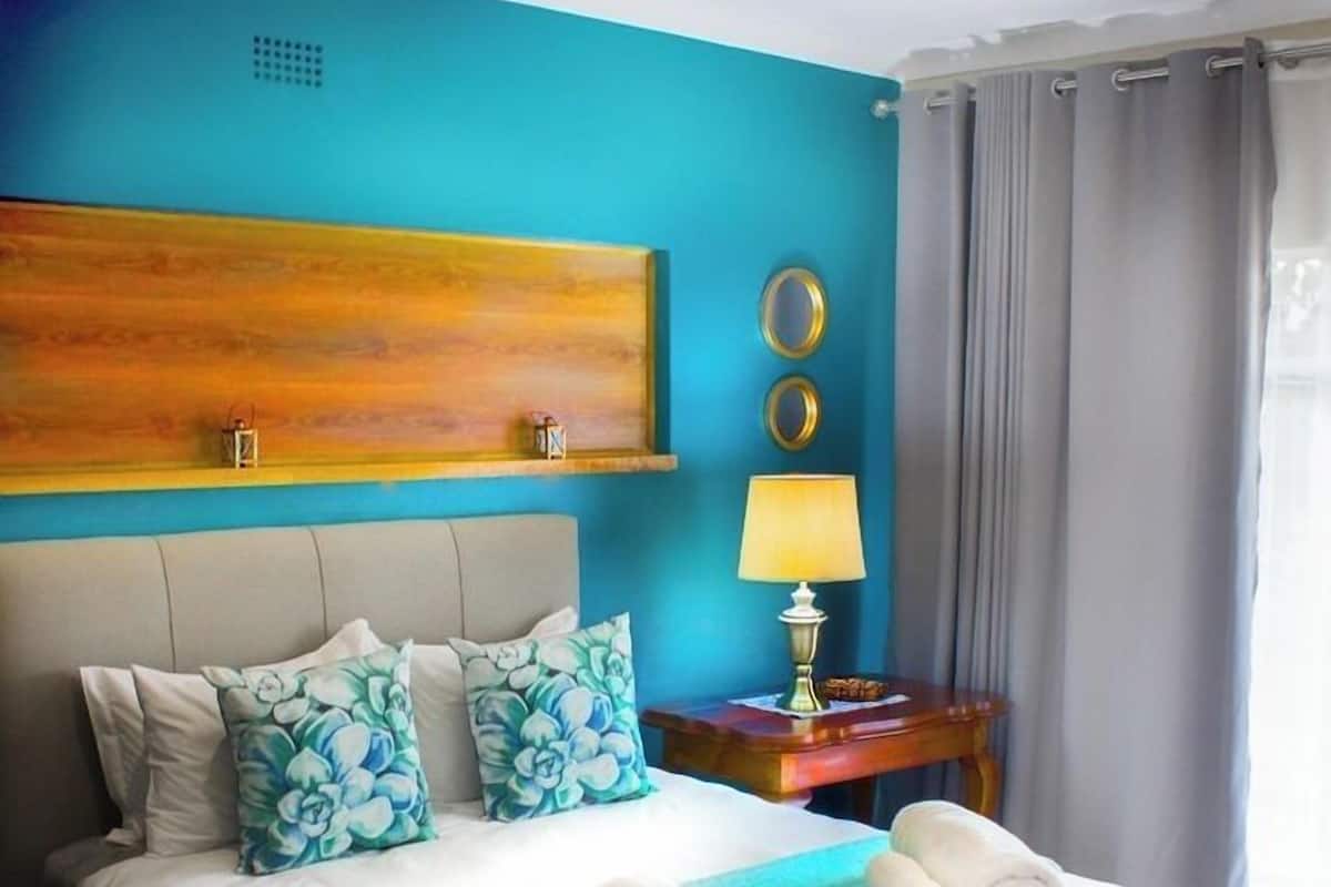 Family House, Garden View | Egyptian cotton sheets, premium bedding, pillow-top beds, in-room safe