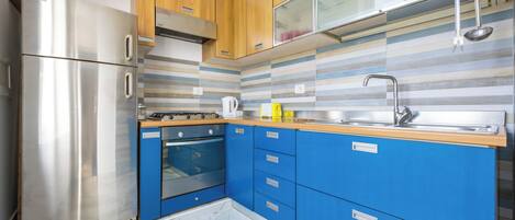 Apartment (1 Bedroom) | Eigene Küche