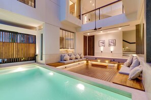 Villa, Pool View | Living area