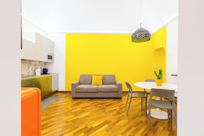 Lägenhet (2 Bedrooms) | Vardagsrum | Tv