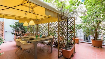 Apartment (2 Bedrooms) | Terrace/patio
