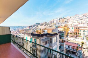 Apartment (2 Bedrooms) | Terrace/patio