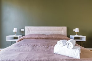 Apartment (2 Bedrooms) | 2 bedrooms, bed sheets