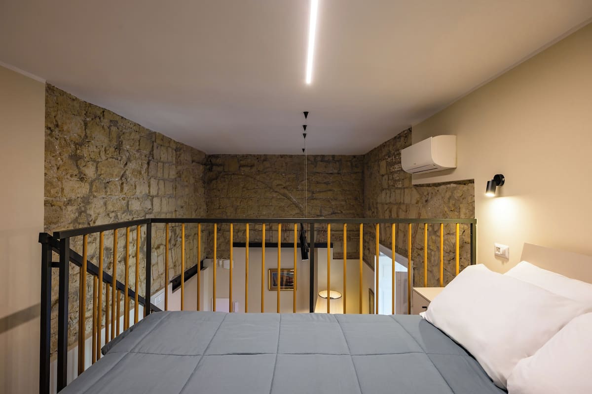 Apartment, 1 Bedroom (1 Bedrooms) | 2 bedrooms, laptop workspace, bed sheets