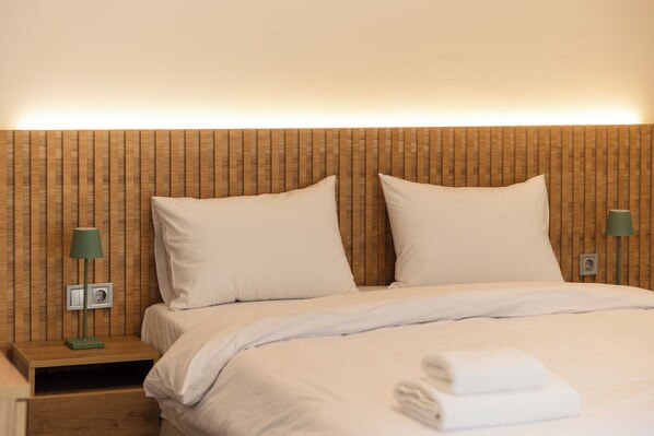 Habitación familiar | Escritorio, espacio para trabajar con un portátil, cortinas opacas