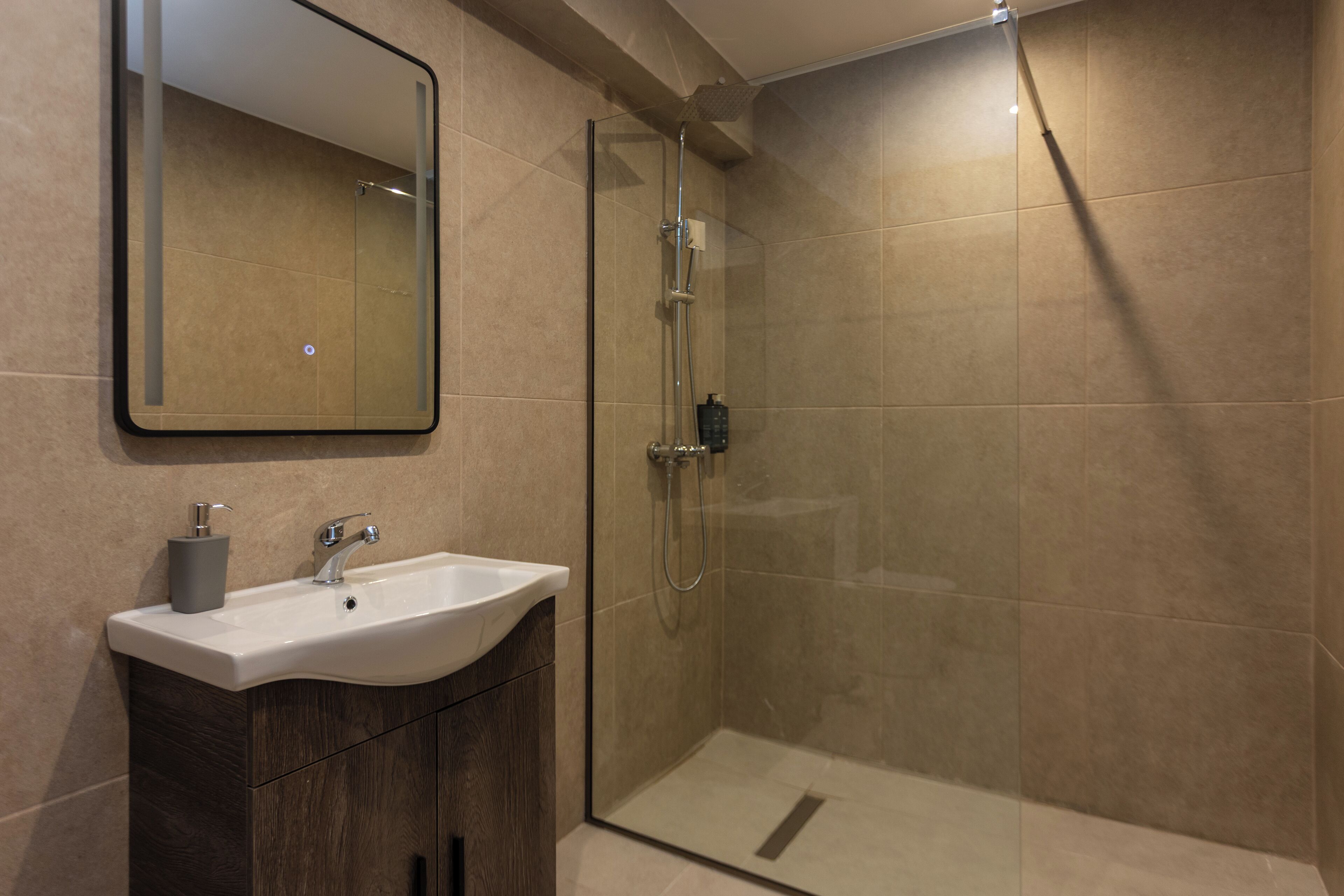 Family Room | Bathroom