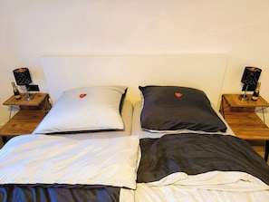 1 chambre, accès Internet, draps fournis