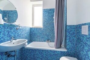 Bathroom - Lopez 20 - a Big Family Apartment (Naples)