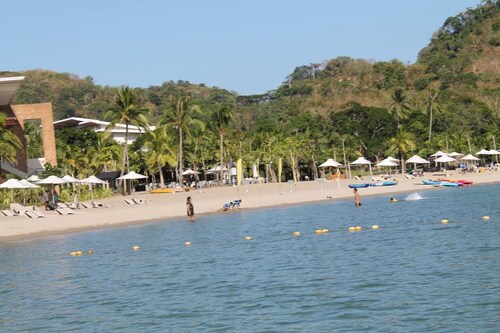 Cozy 2-BR Lagoon-View Condo in Pico de Loro – Ground Floor | Carola A