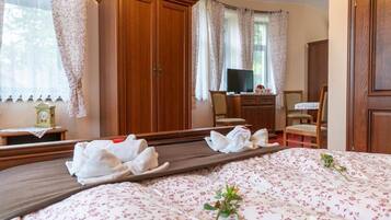 1 quarto, acesso à internet, roupa de cama