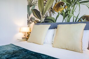 2 bedrooms