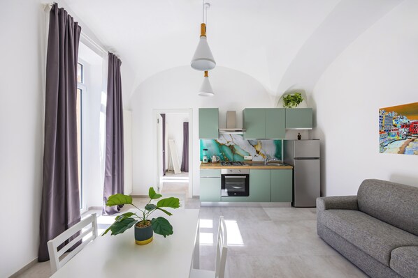 Living area - Maison Emanuele Double Apartment (Naples)