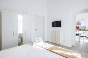 Apartamento, 1 cama doble con sofá cama (1 Bedroom) | 1 dormitorio, espacio para trabajar con un portátil, ropa de cama