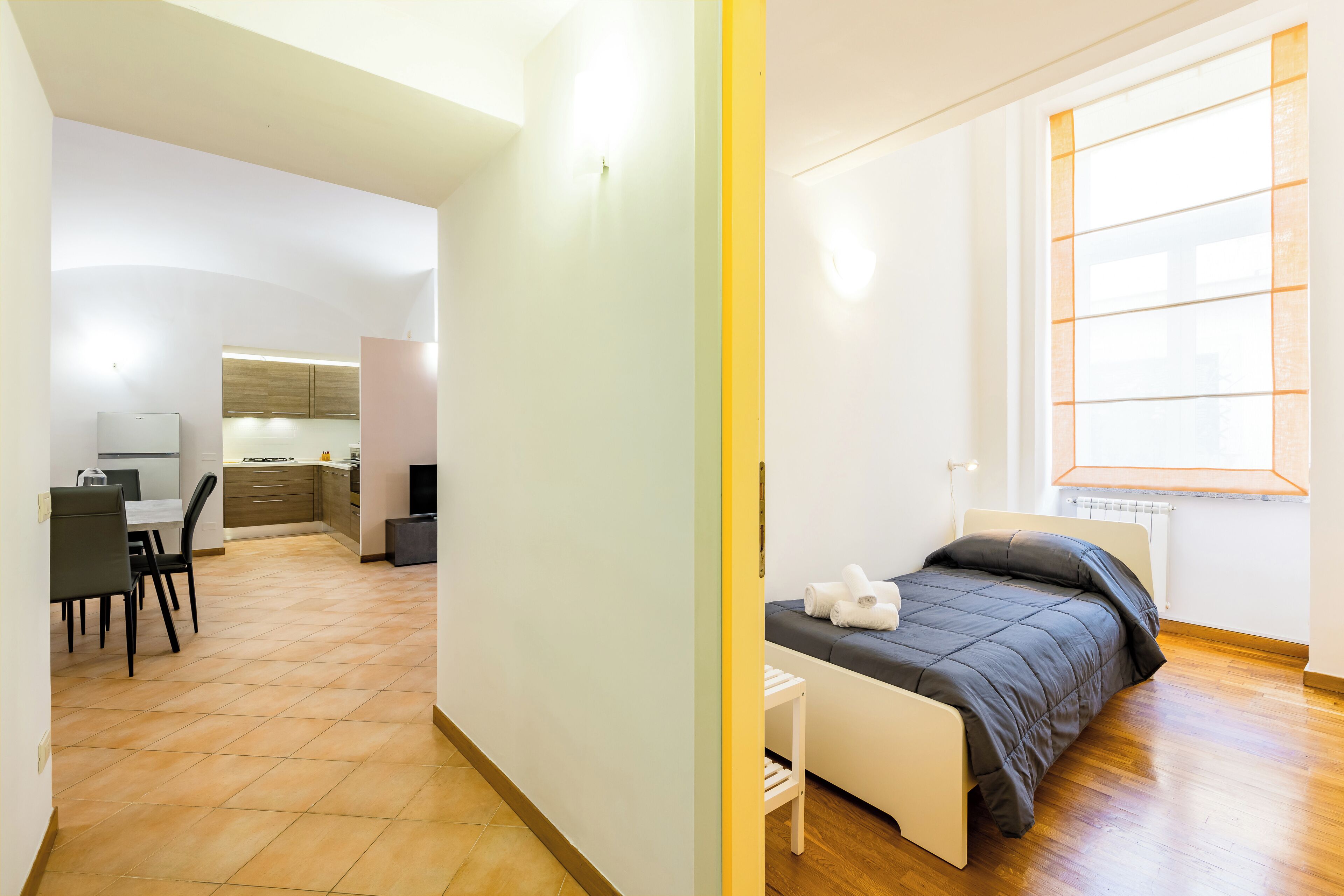 Apartamento (2 Bedrooms) | 2 quartos, espaço de trabalho para notebook, roupa de cama