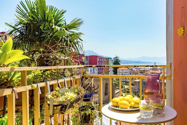 Apartment (1 Bedroom) | Terrace/patio