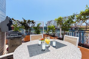Apartment (2 Bedrooms) | Terrace/patio