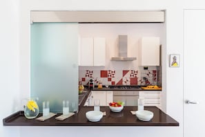 Private kitchen - N'attic a Vomero Penthouse Terrace (Naples)