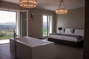 4 bedrooms