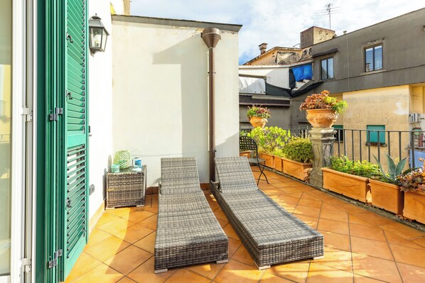 Apartment (1 Bedroom) | Terrace/patio