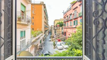 Apartamento (2 Bedrooms) | Vista para a cidade