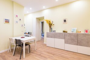 Lägenhet (1 Bedroom) | Vardagsrum | Tv