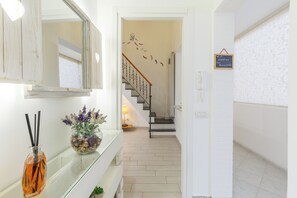 Apartment (1 Bedroom) | Living area | 32-inch TV with cable channels - Secret Garden at Battistello Caracciolo (Naples)