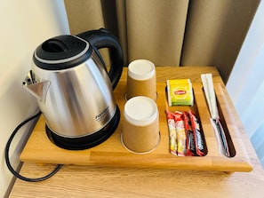 Standard-Doppelzimmer, Stadtblick | Zimmerausstattung