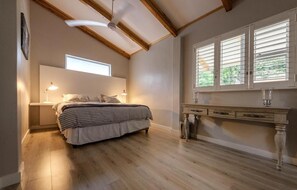 Room, 1 Bedroom, Accessible, Smoking | 1 bedroom - Room-umhlanga Lodge Room 1 (uMhlanga)
