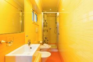 Bathroom - Tribunali 194 - Cozy Flat in Center (Naples)