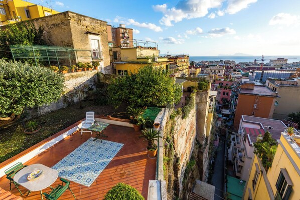 Terrace/patio - Villa Paola - Hidden Panoramic Garden and Terraces by Napoliapartments (Naples)