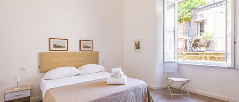 Appartement (2 Bedrooms) | 2 chambres, espace de travail pour ordinateur portable, draps fournis