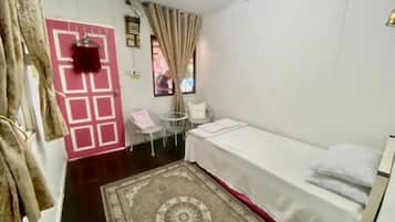 Single Room | Free WiFi