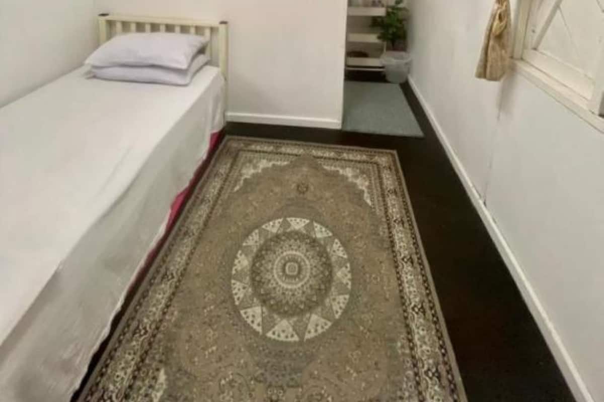 Single Room | Free WiFi