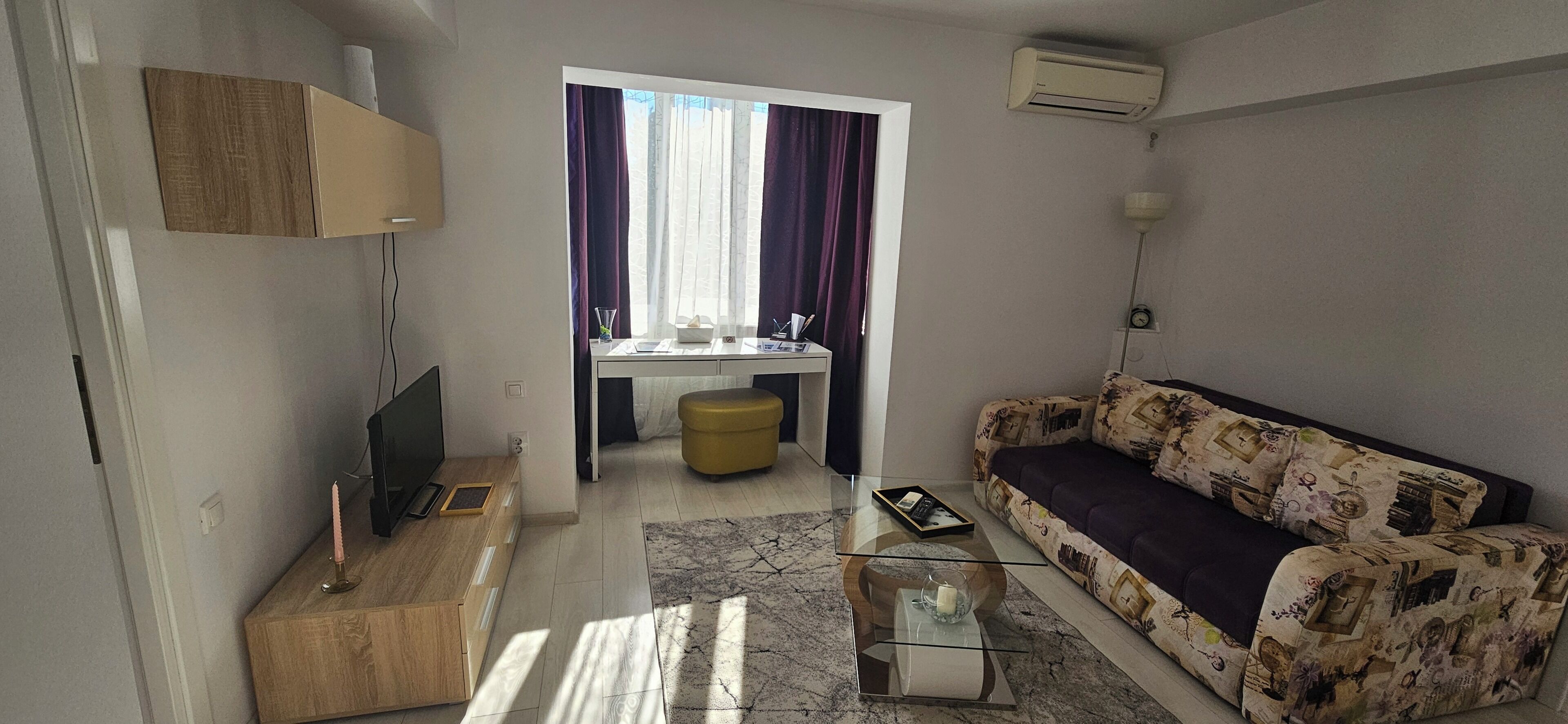 Comfort Apartment, Courtyard View | Living area | 123-cm Smart TV with cable channels, Netflix, pay movies