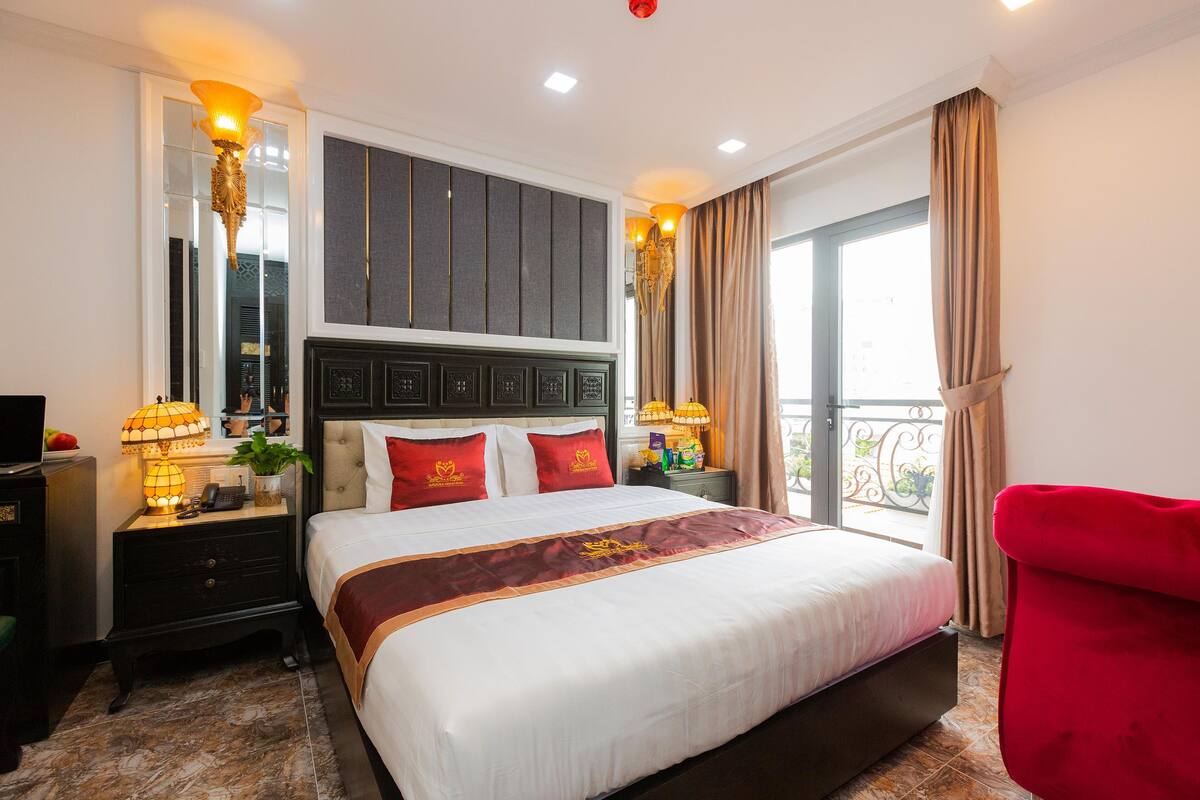 Superior Double Room | Premium bedding, free WiFi, bed sheets