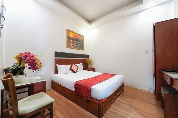 Kahden hengen standard-huone | Ylelliset vuodevaatteet, ilmainen Wi-Fi, vuodevaatteet