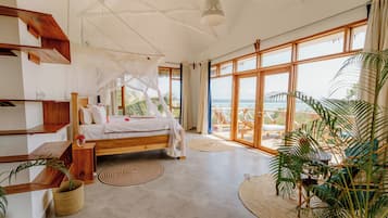 Ropa de cama de alta calidad y minibar