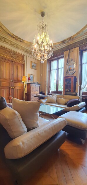 Lounge - Villa Primerose (Arcis-sur-Aube)