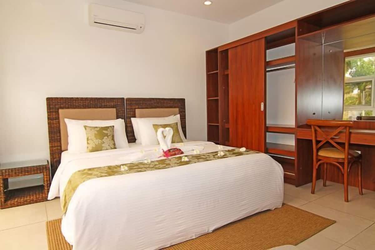 3 slaapkamers, luxe beddengoed, een minibar, een kluis op de kamer
