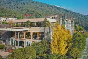 Exterior - Xiuquanyingyue Hot Spring Garden Hotel (Chongqing)